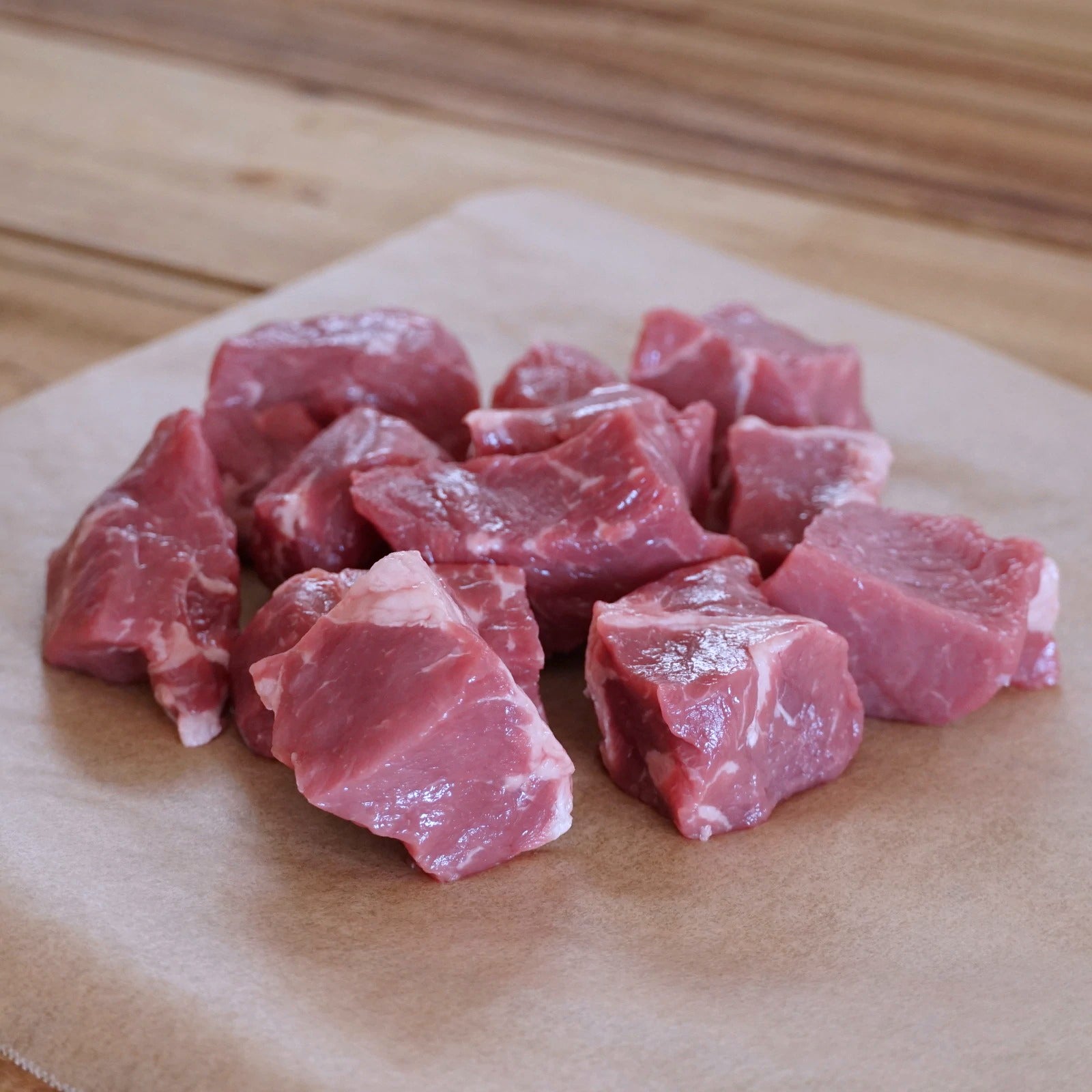 柔らかい　サイコロ　切り落とし　ステーキ　牧草牛　(250g)　ホライズンファームズ　グラスフェッドビーフ　牛肉